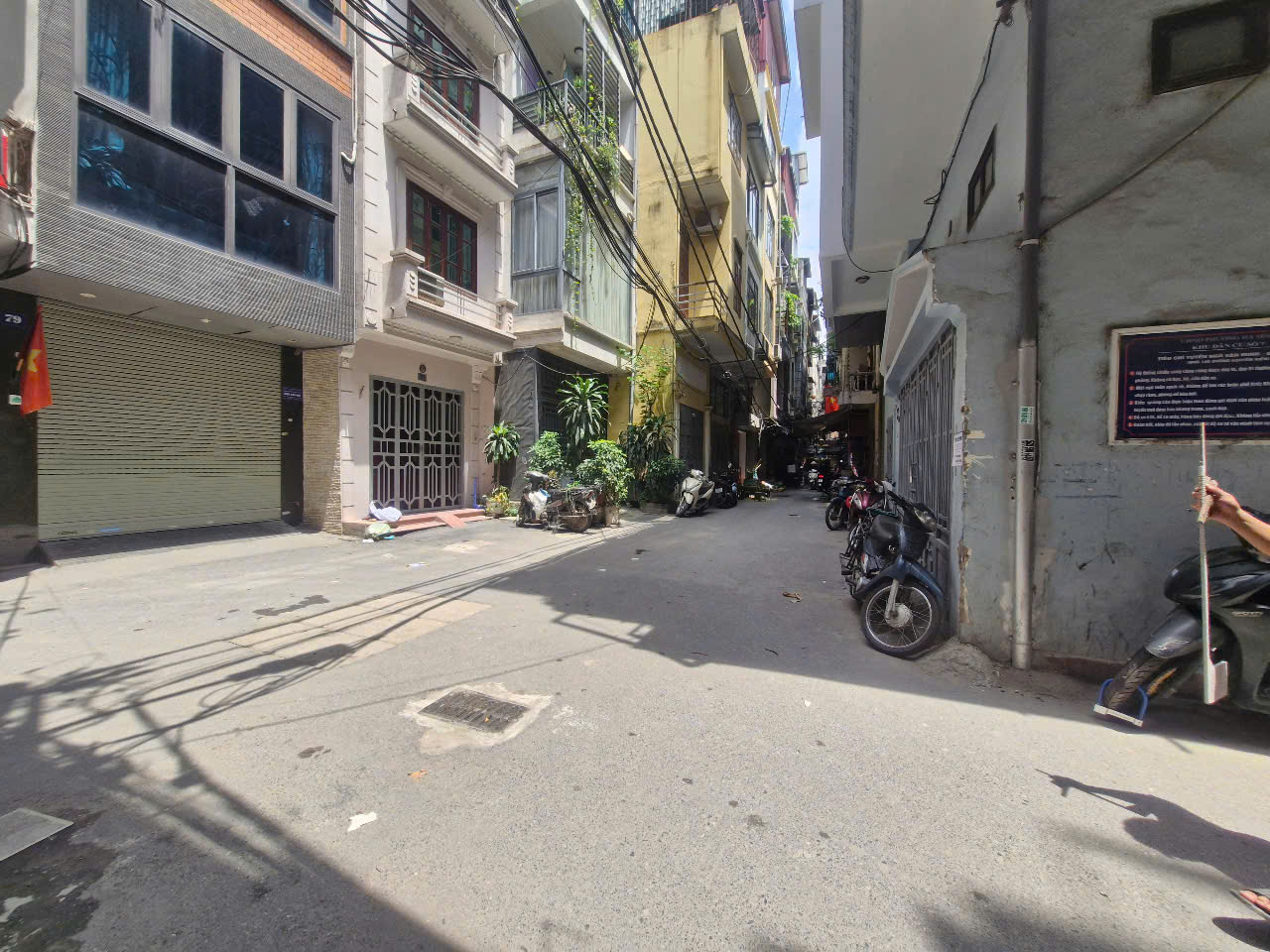 Bán nhà MẶT CHỢ Nguyễn Trãi, KINH DOANH BUÔN BÁN 30m x 7 tỷ 8. - Ảnh 1